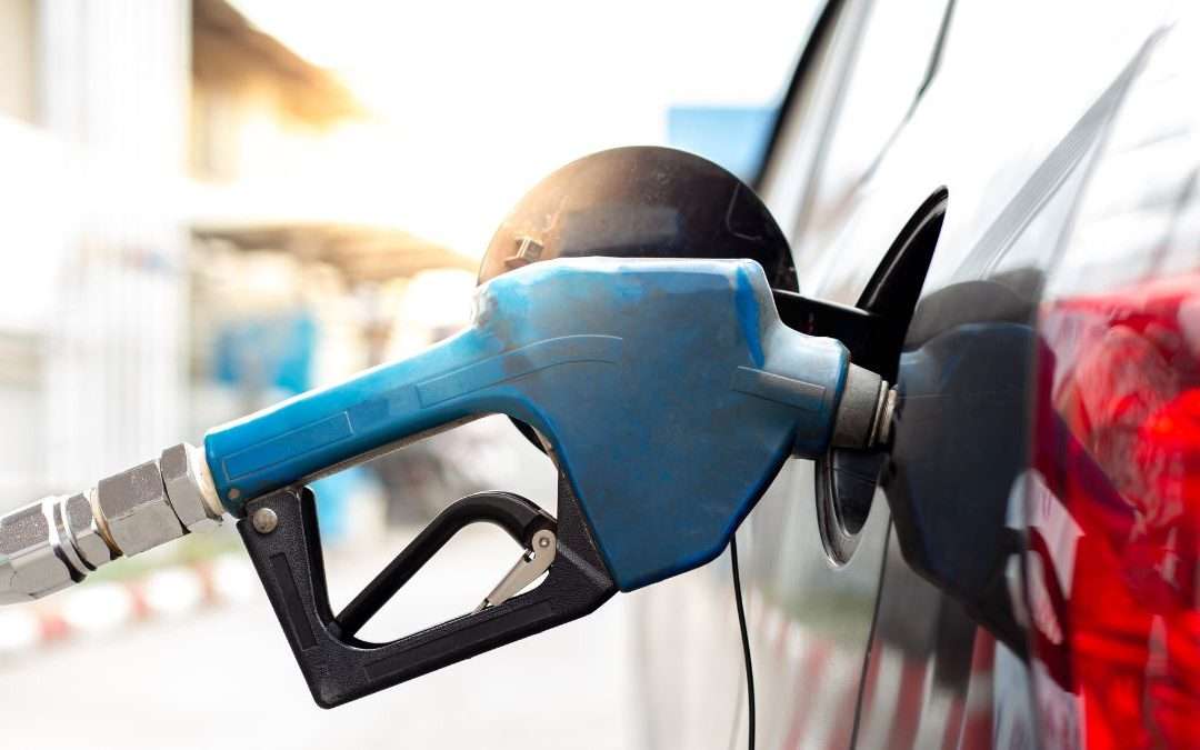 Why You Should Always Re-Fuel Your Hire Vehicle Before Returning It